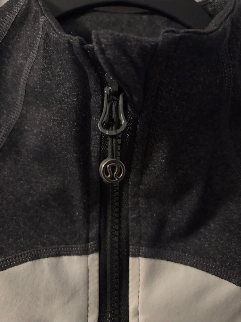Lululemon Vintage Colorblock Define Jacket Black White Luon Size 6 Retro